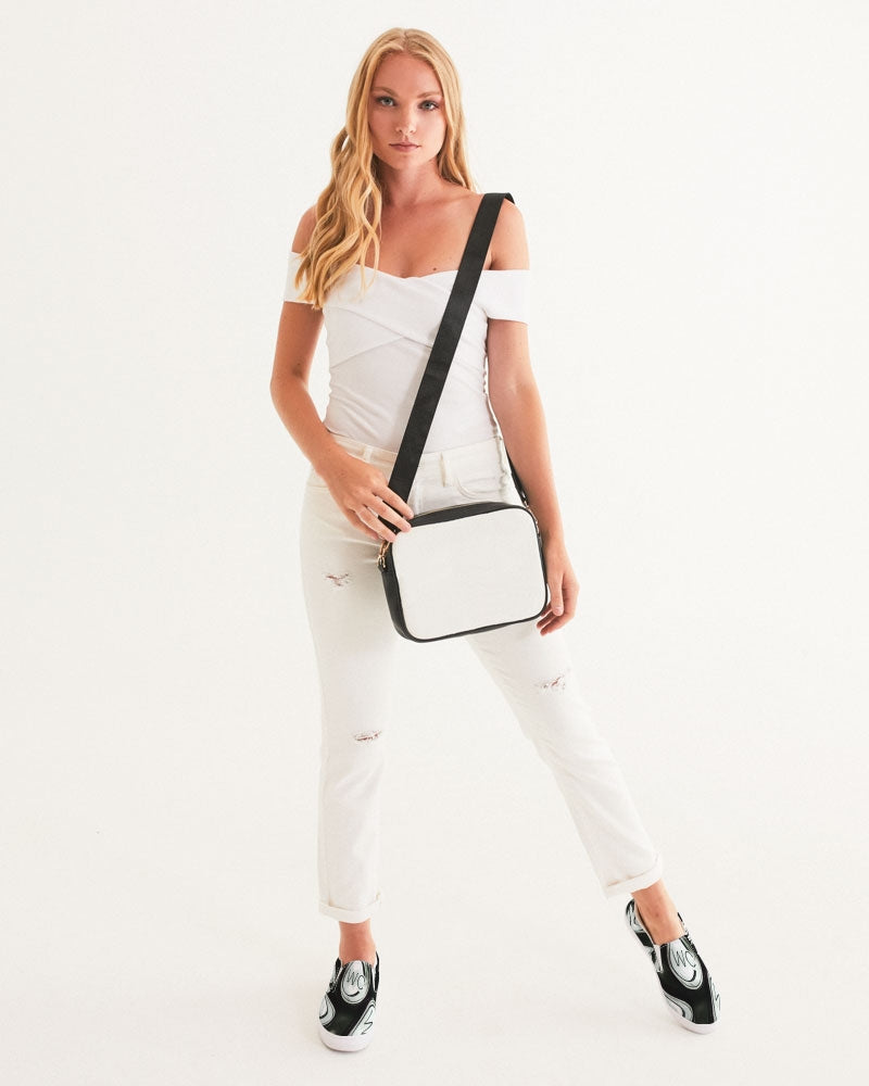 AM WEAR Women's Slip-On Canvas Shoe